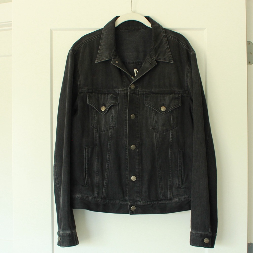 GUCCI “Blind For Love” Embroidered Denim Jacket — RARE - Picture 14 of 16